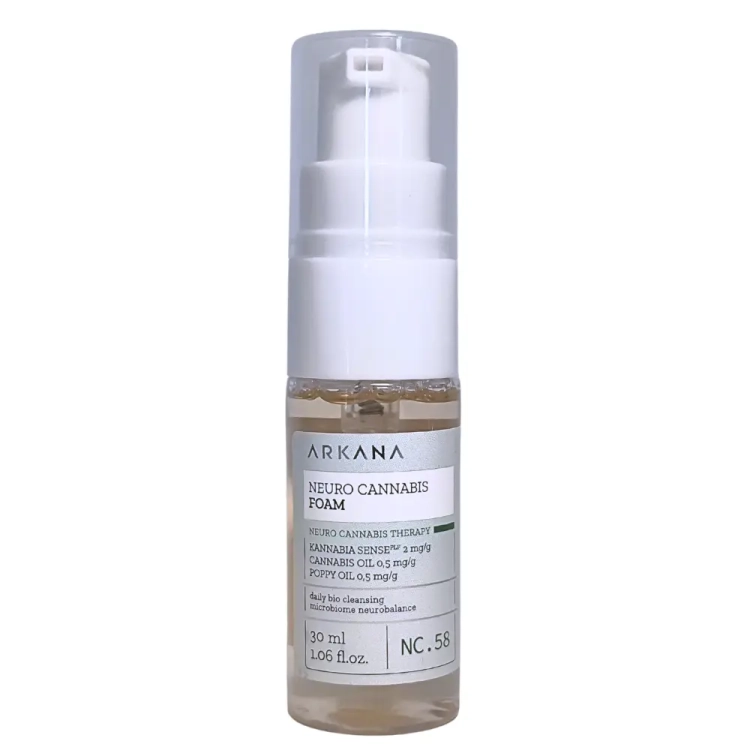 arkana-pianka-kannabisowa-do-mycia-twarzy-30ml.webp