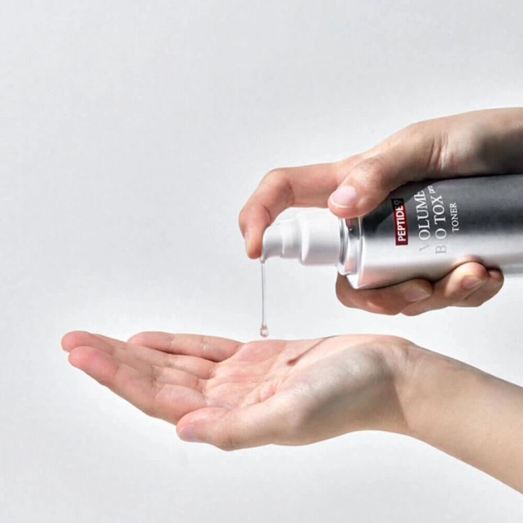 medipeel-peptide-9-volume-bio-tox-toner-pro-peptydowy-toner-do-oczyszczania-twarzy-250ml.webp